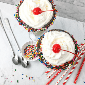 The Best Thick and Creamy Vanilla Milkshakes