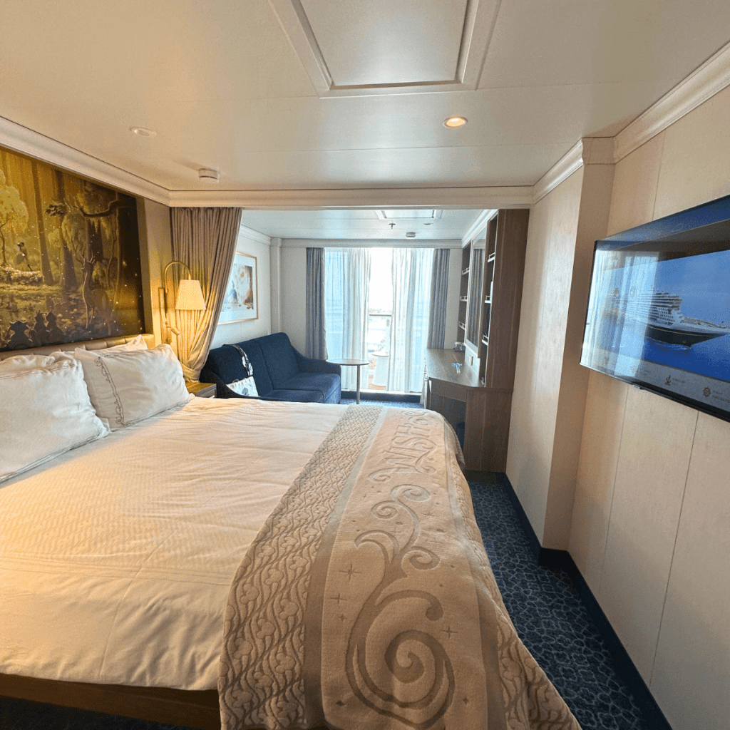 Disney Wish Stateroom