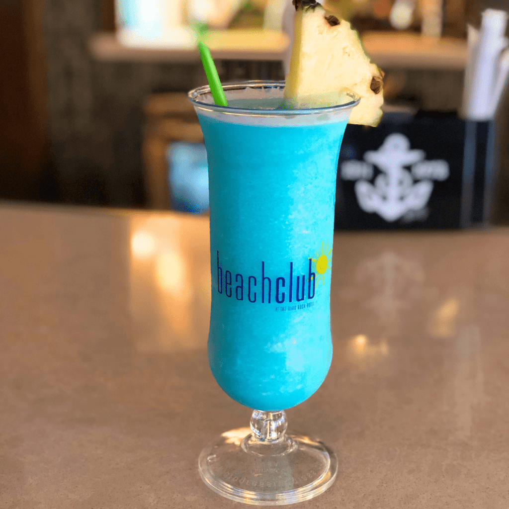 Hard Rock Hotel Universal Beachclub Pool Bar