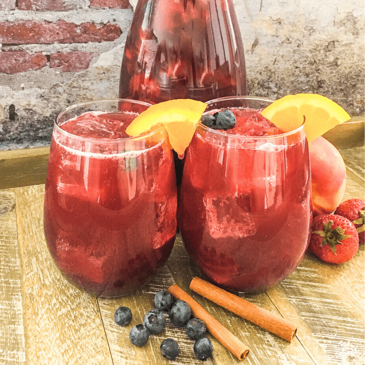 Berry Peach Sangria 