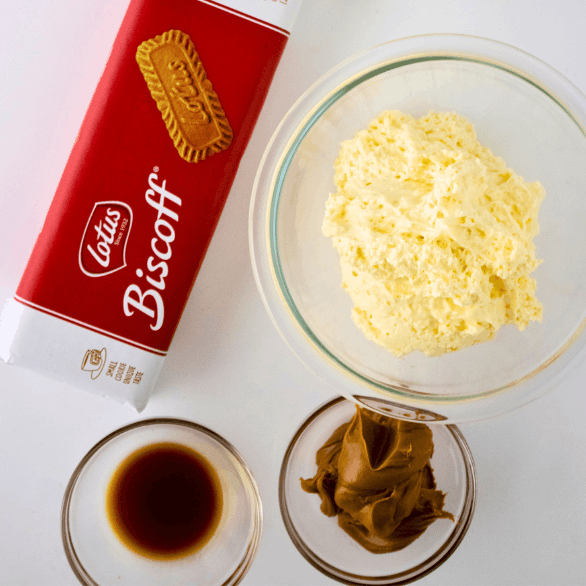 Biscoff Cheesecake Ice Cream ingredients