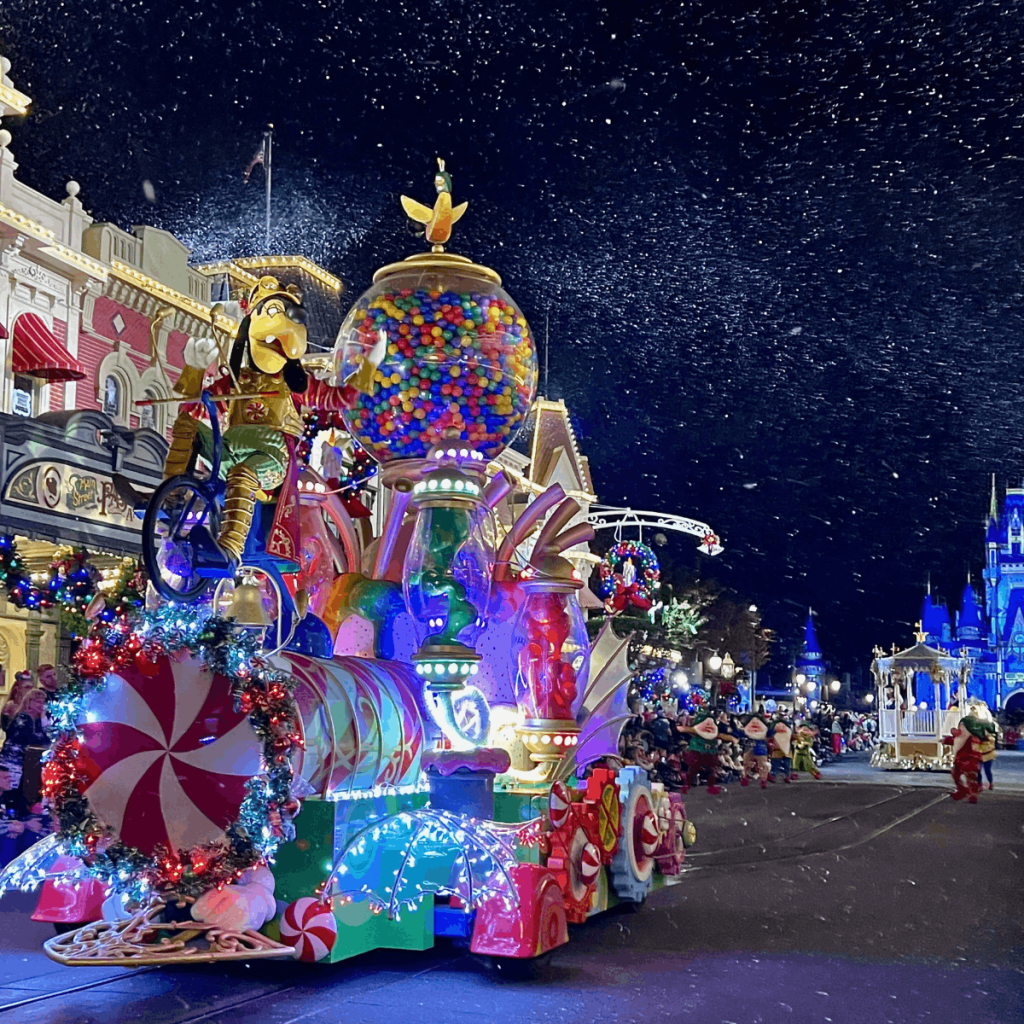 Jollywood Nights vs Mickey's Very Merry Christmas Party