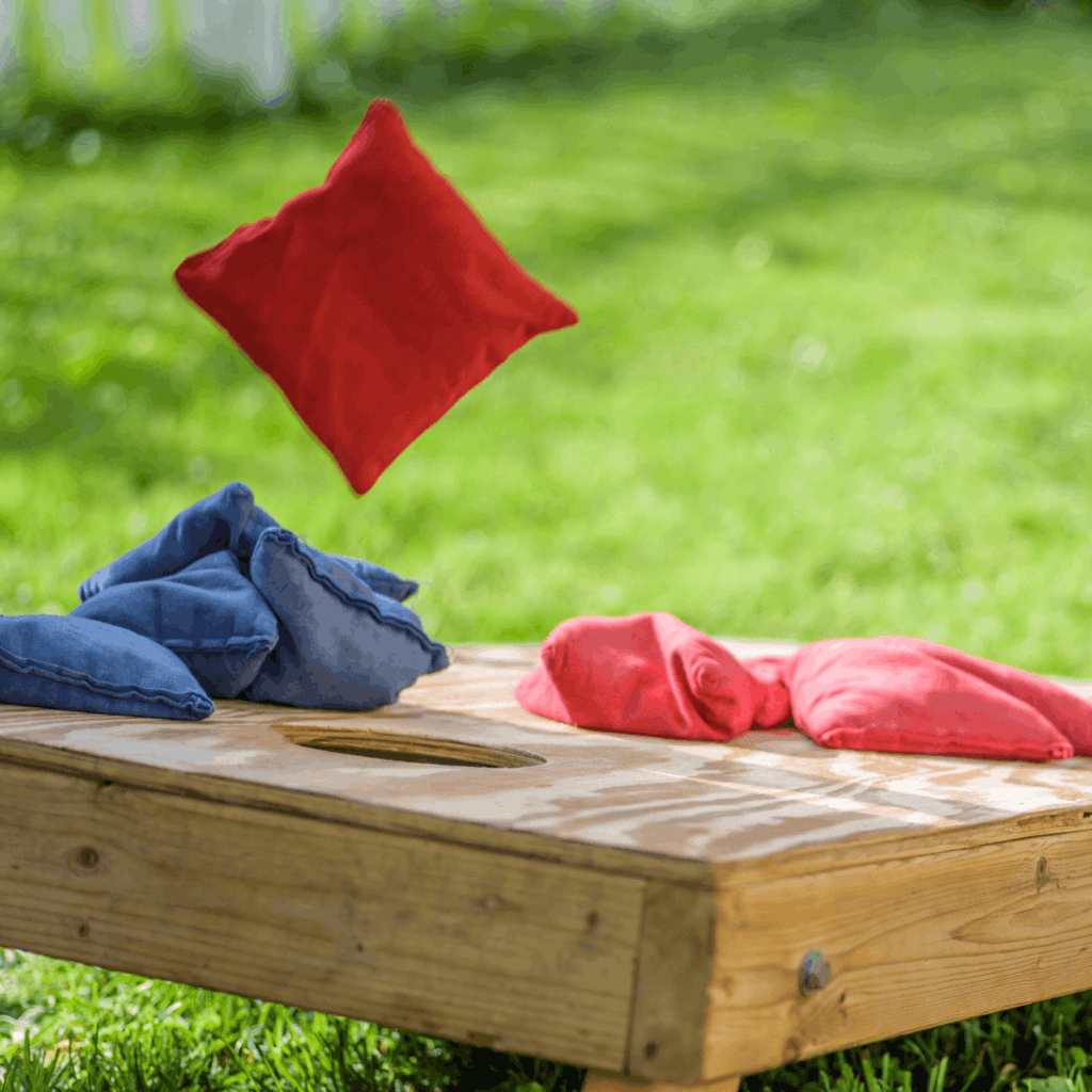cornhole set